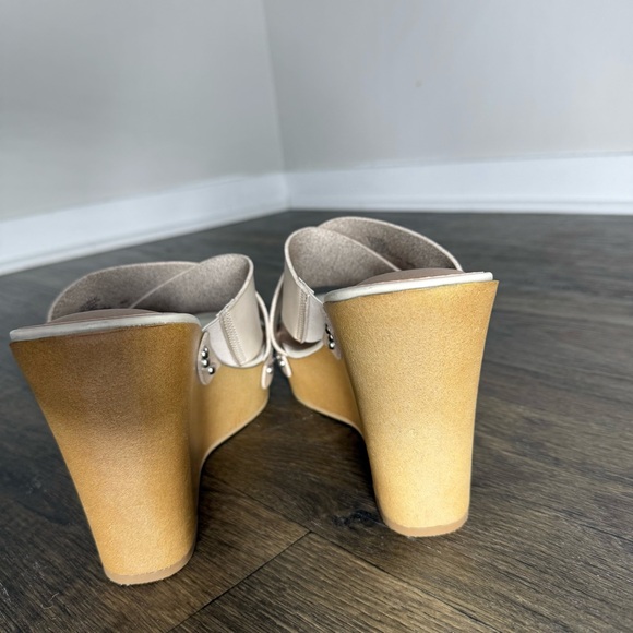 Torrid Women's Cream Wood Wedge Platform Sandals Size 12 WW - Picture 5 of 8